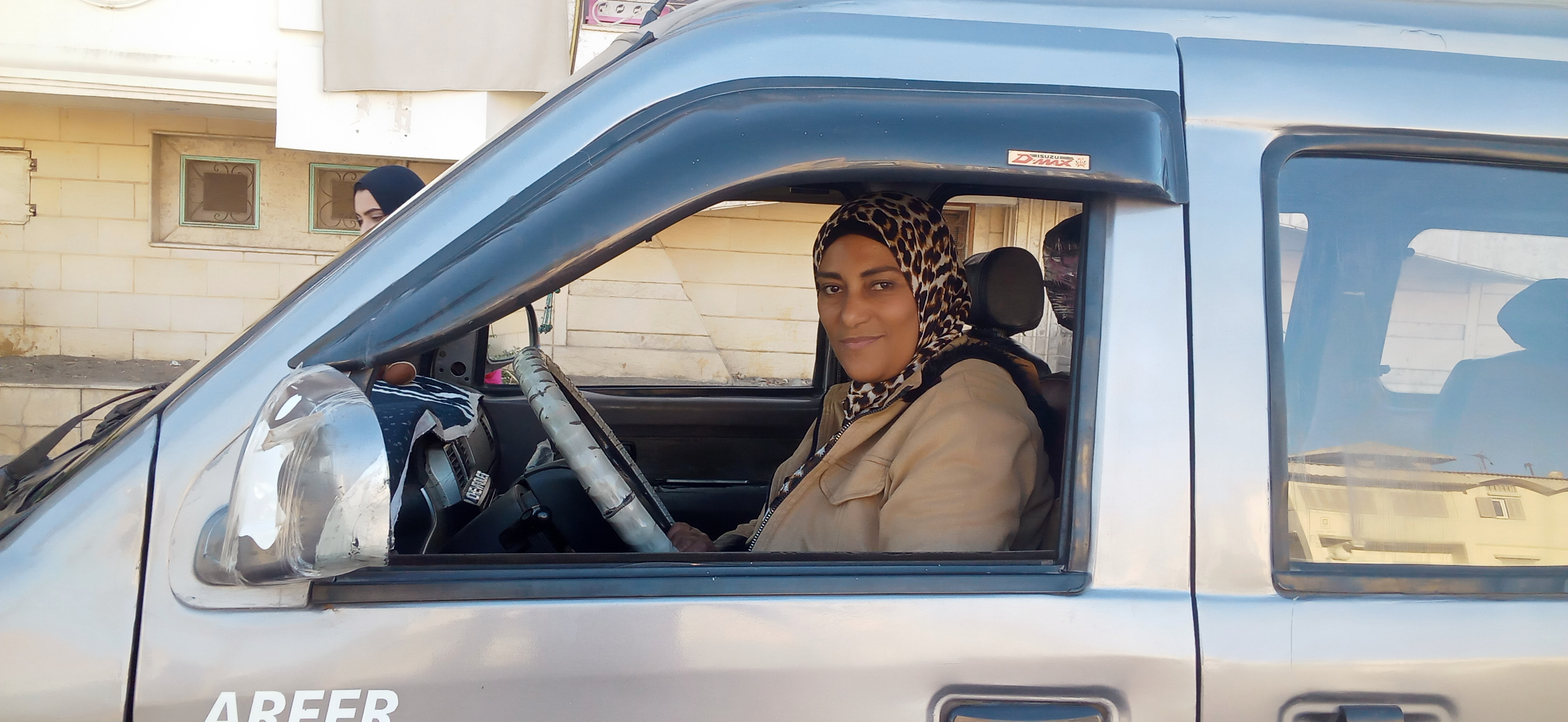 دعاء سائقة الميكروباص في دمياط