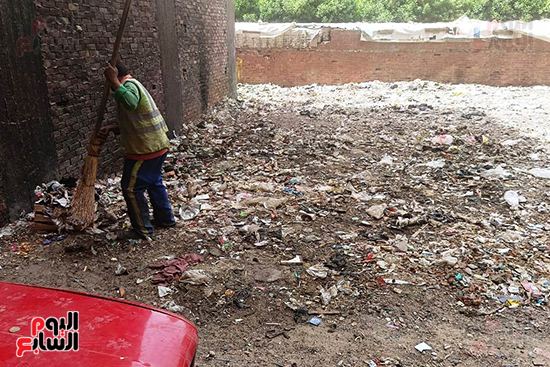 نظافة الشارع بأرض اللواء