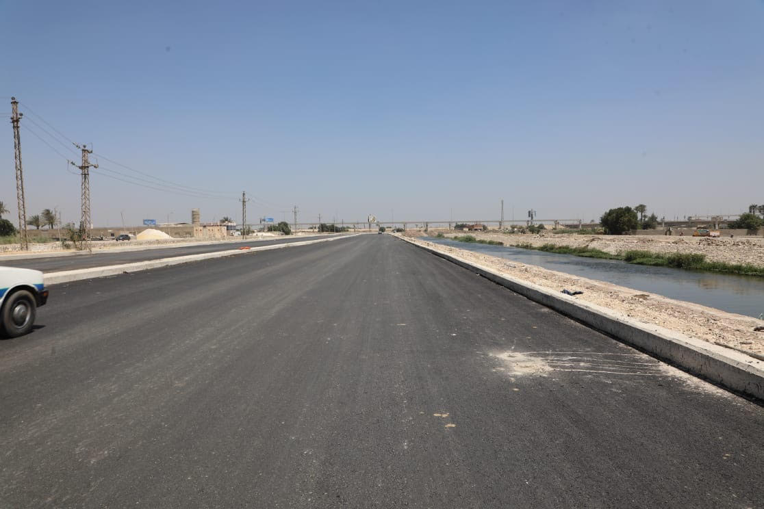 رصف طريق رصف طريق