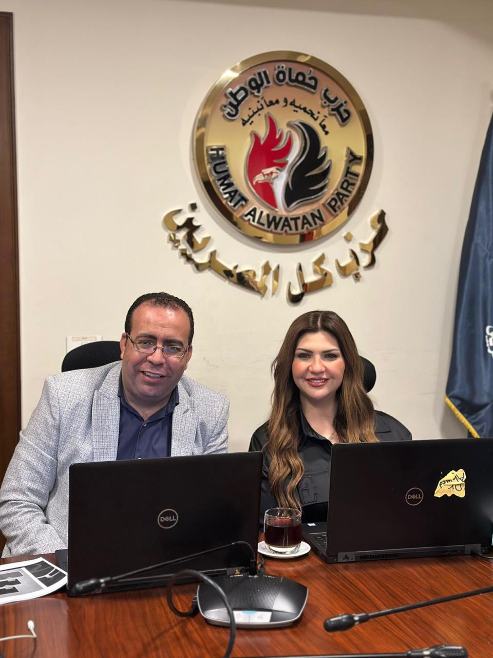  محاضرة عن التسويق السياسي وبناء الهوية الشخصية (1)