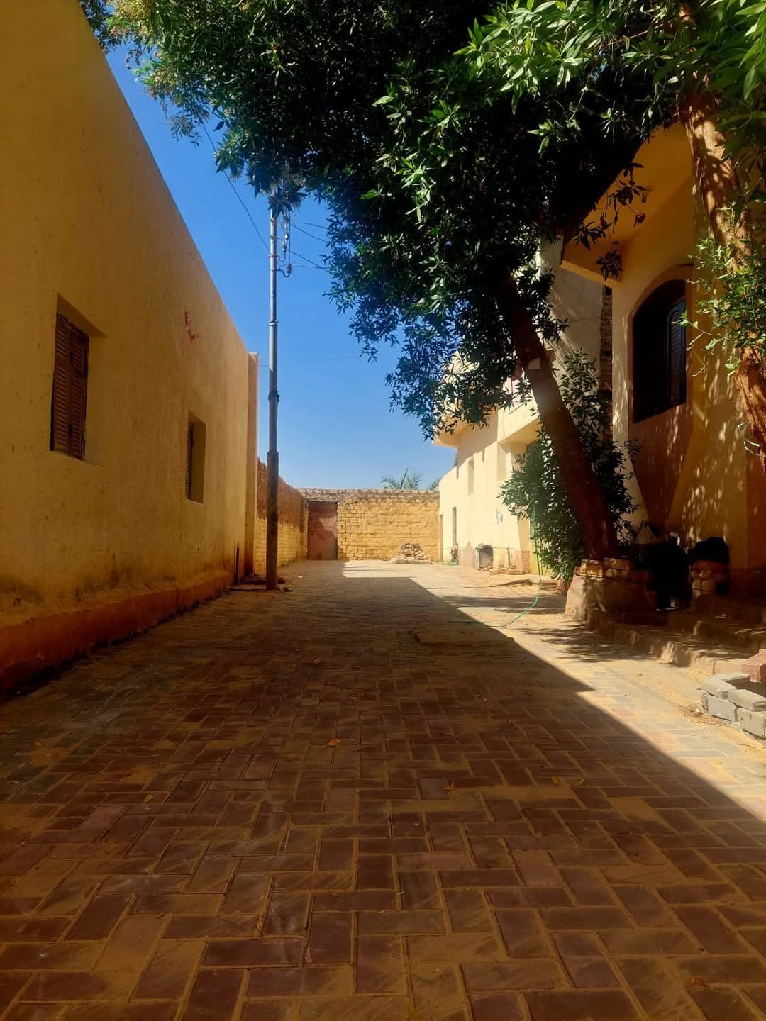 رصف المناطق الغير مخططة رصف المناطق الغير مخططة