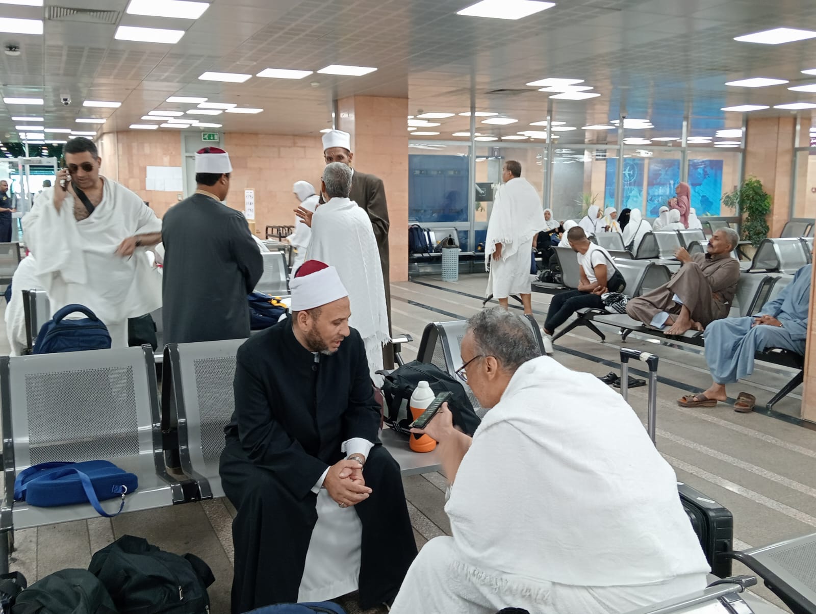 لقاءات منطقة وعظ الأقصر لتوعية الحجاج قبل مغادرة البلاد لقاءات منطقة وعظ الأقصر لتوعية الحجاج قبل مغادرة البلاد