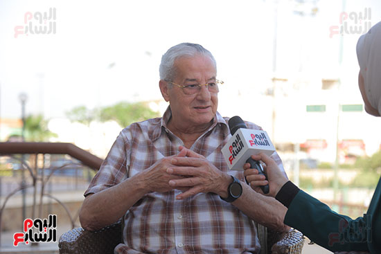 محسن صلاح رئيس نادي المقاولون (8)