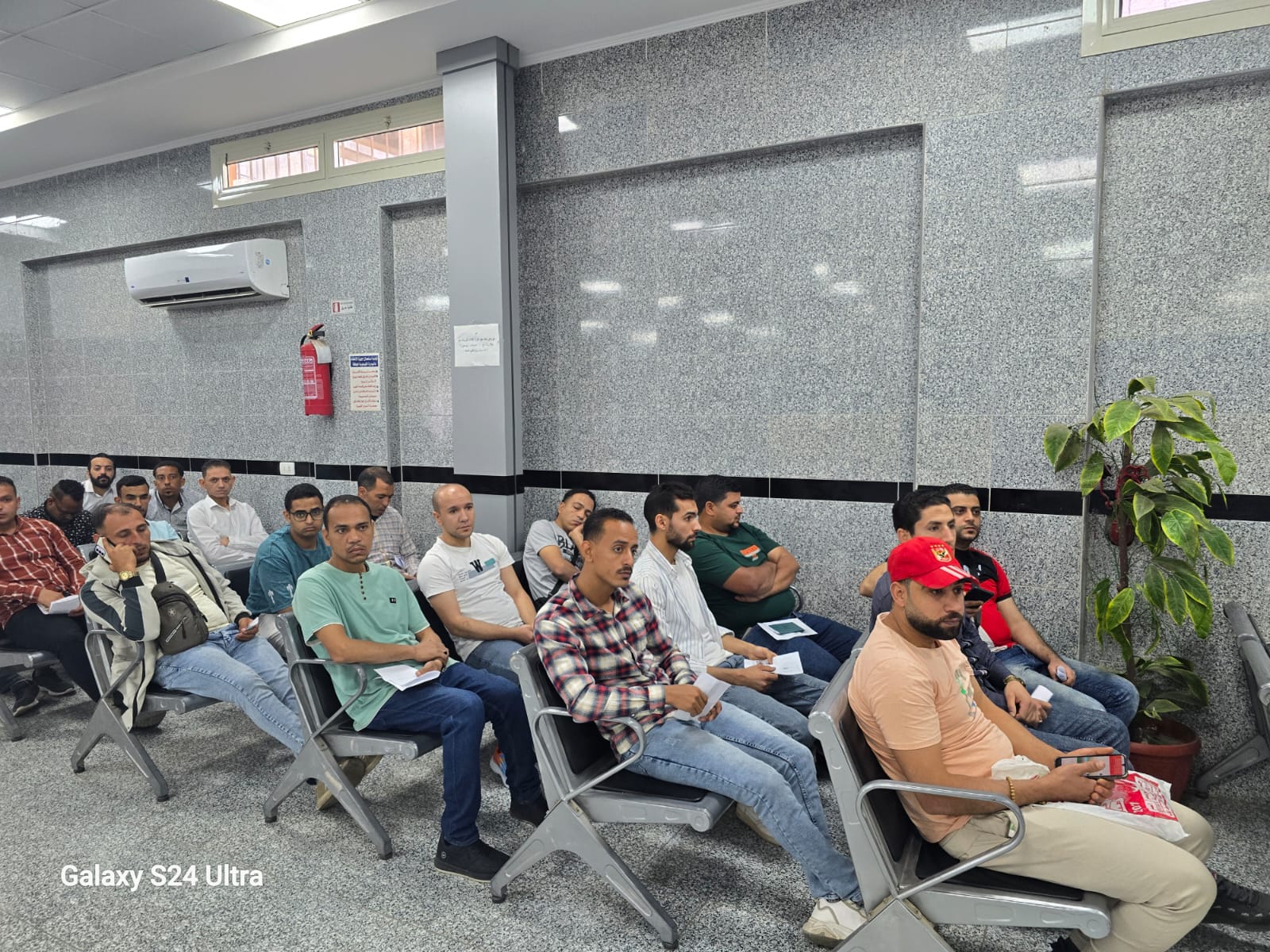 بدء الاختبارات للمُتقدمين على فرص العمل بدء الاختبارات للمُتقدمين على فرص العمل