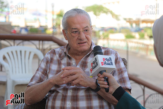 محسن صلاح رئيس نادي المقاولون (6)