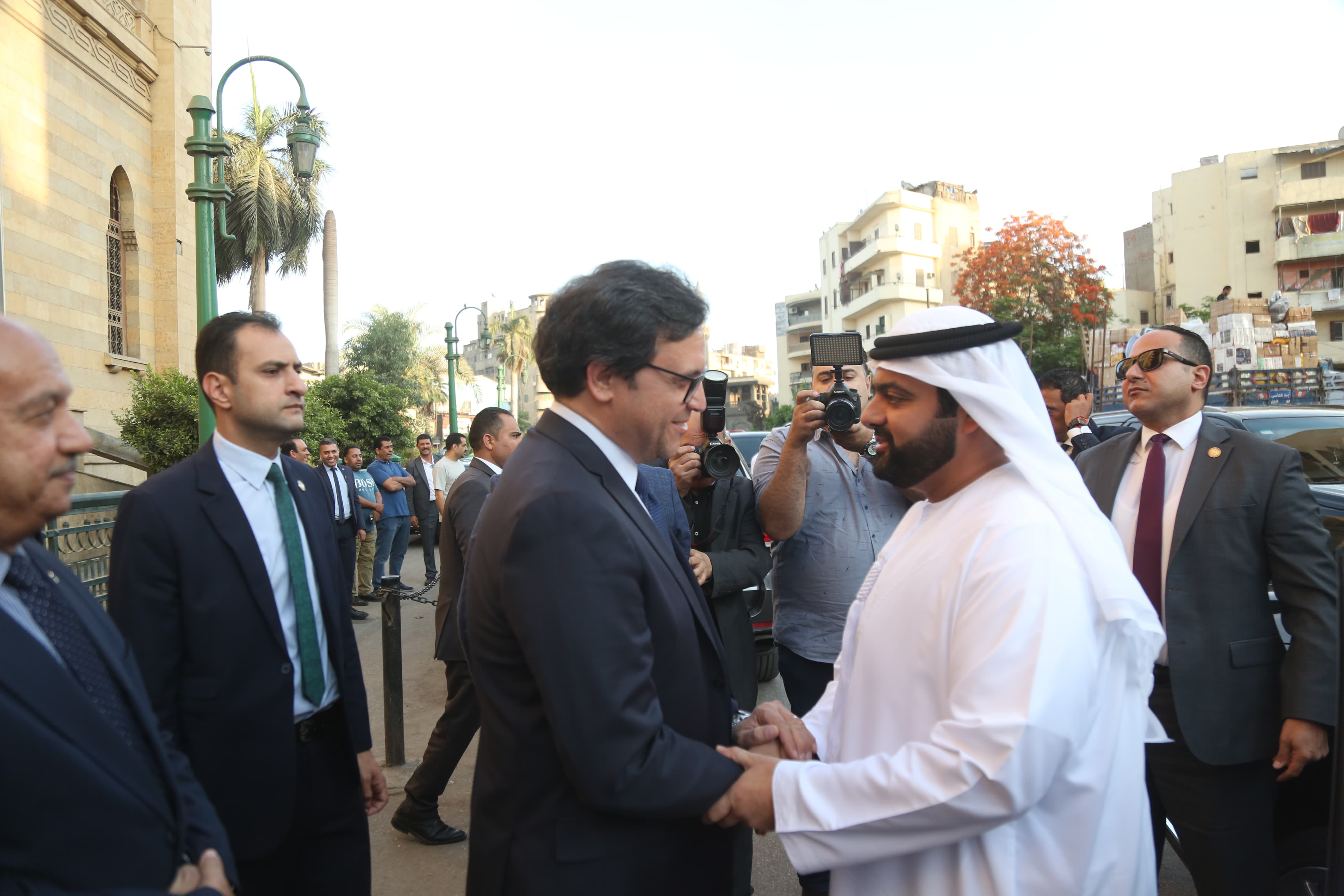 وزير الثقافة يستقبل ولي عهد الفجيرة