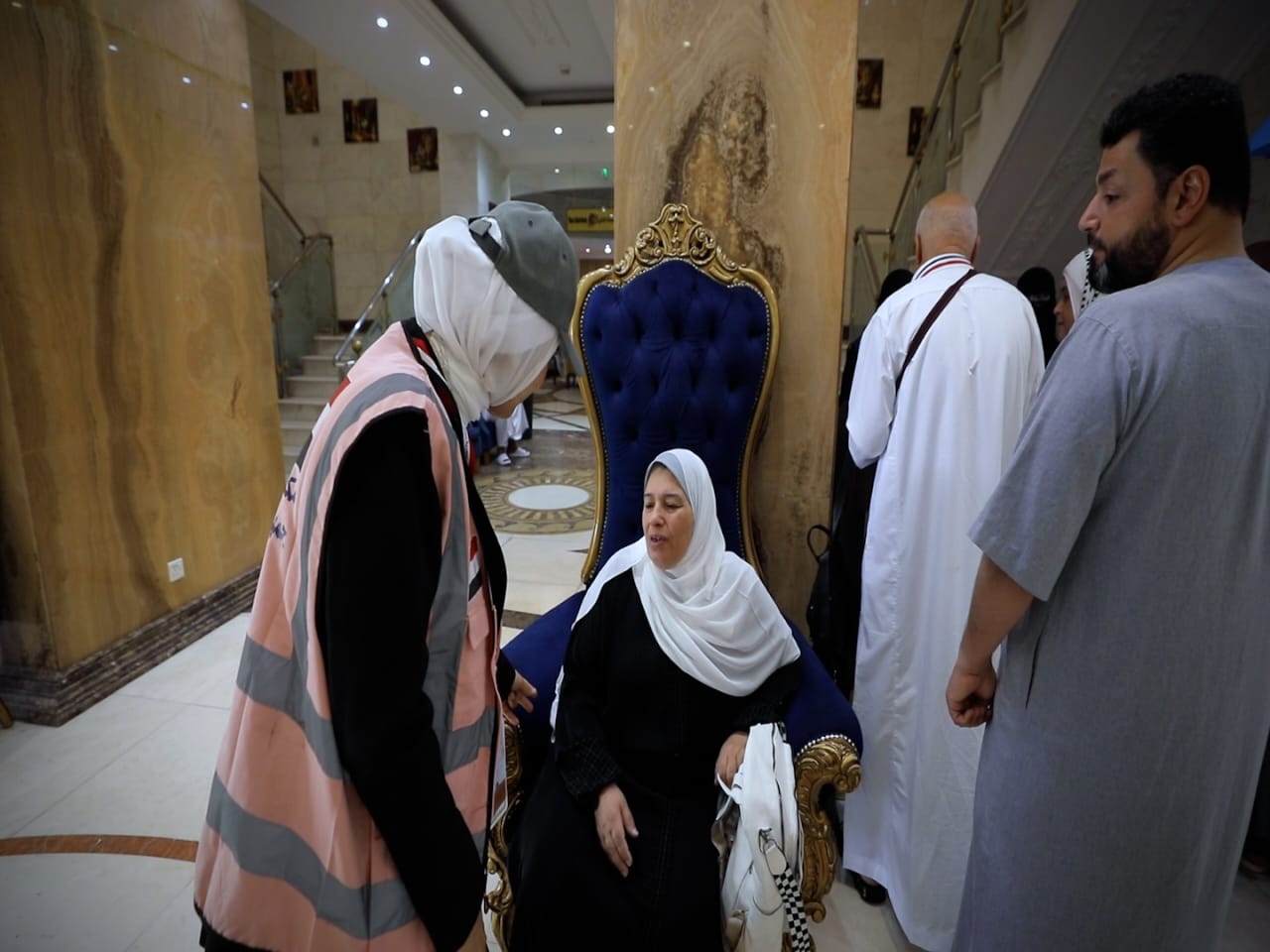 جانب من البعثة المصرية