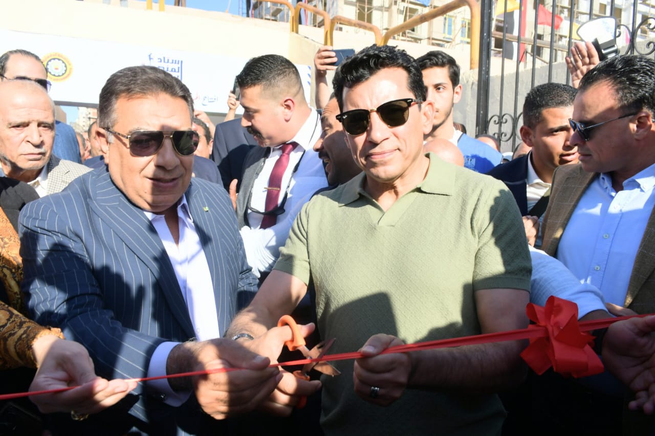 تطوير ستاد المنصورة (5)