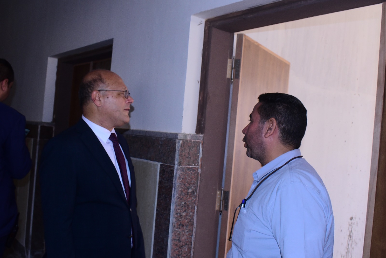 تفقد للجامعة من الداخل تفقد للجامعة من الداخل