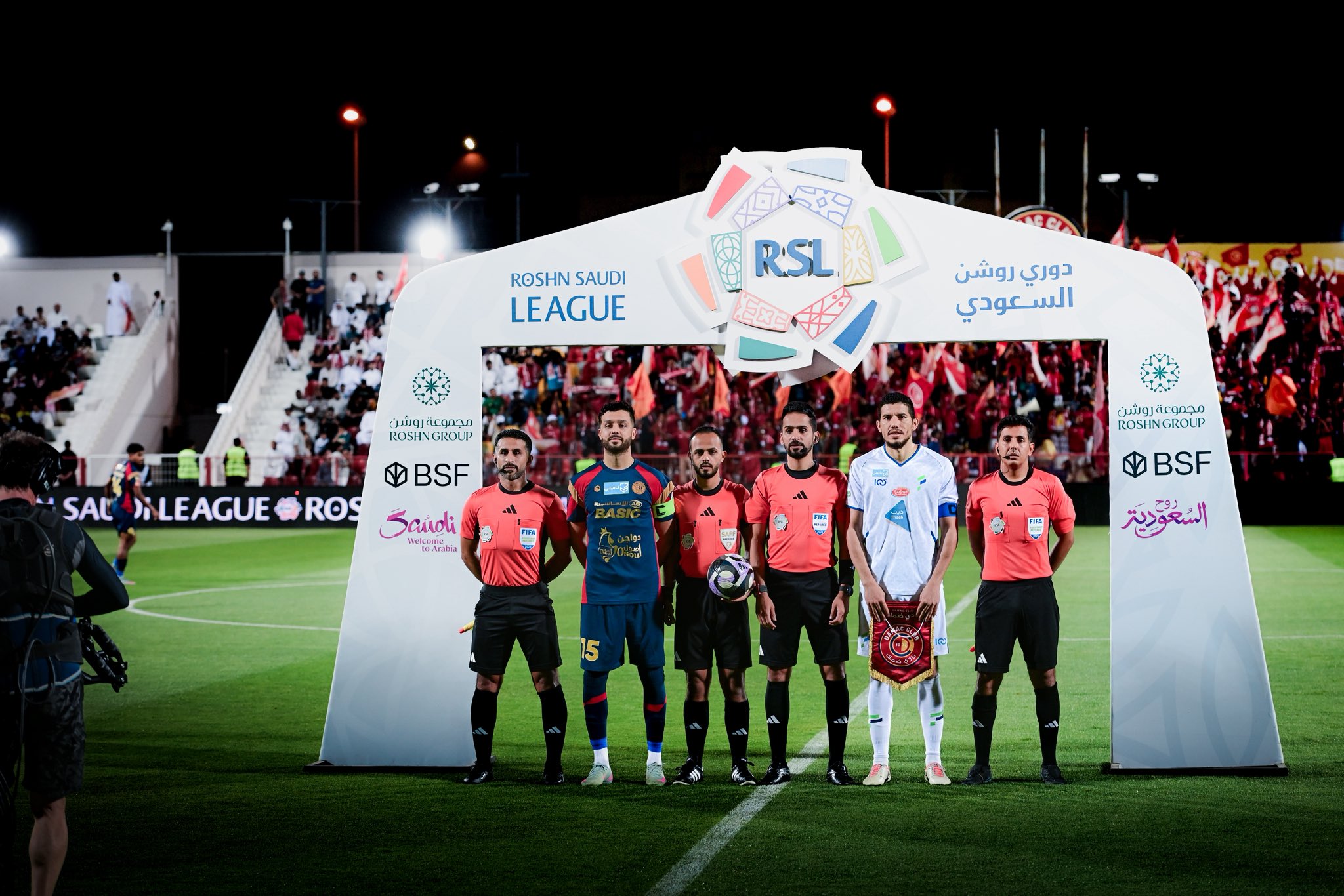 الفتح مع جوميز يضمن البقاء في الدوري السعودي (2)