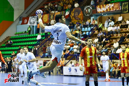 فريق رجال كرة اليد  الزمالك و نظيره الترجي التونسي (18)
