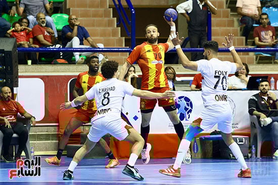 فريق رجال كرة اليد  الزمالك و نظيره الترجي التونسي (19)