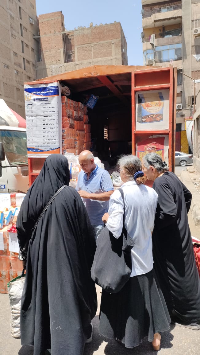سوق اليوم الواحد في حي إمبابة (9)
