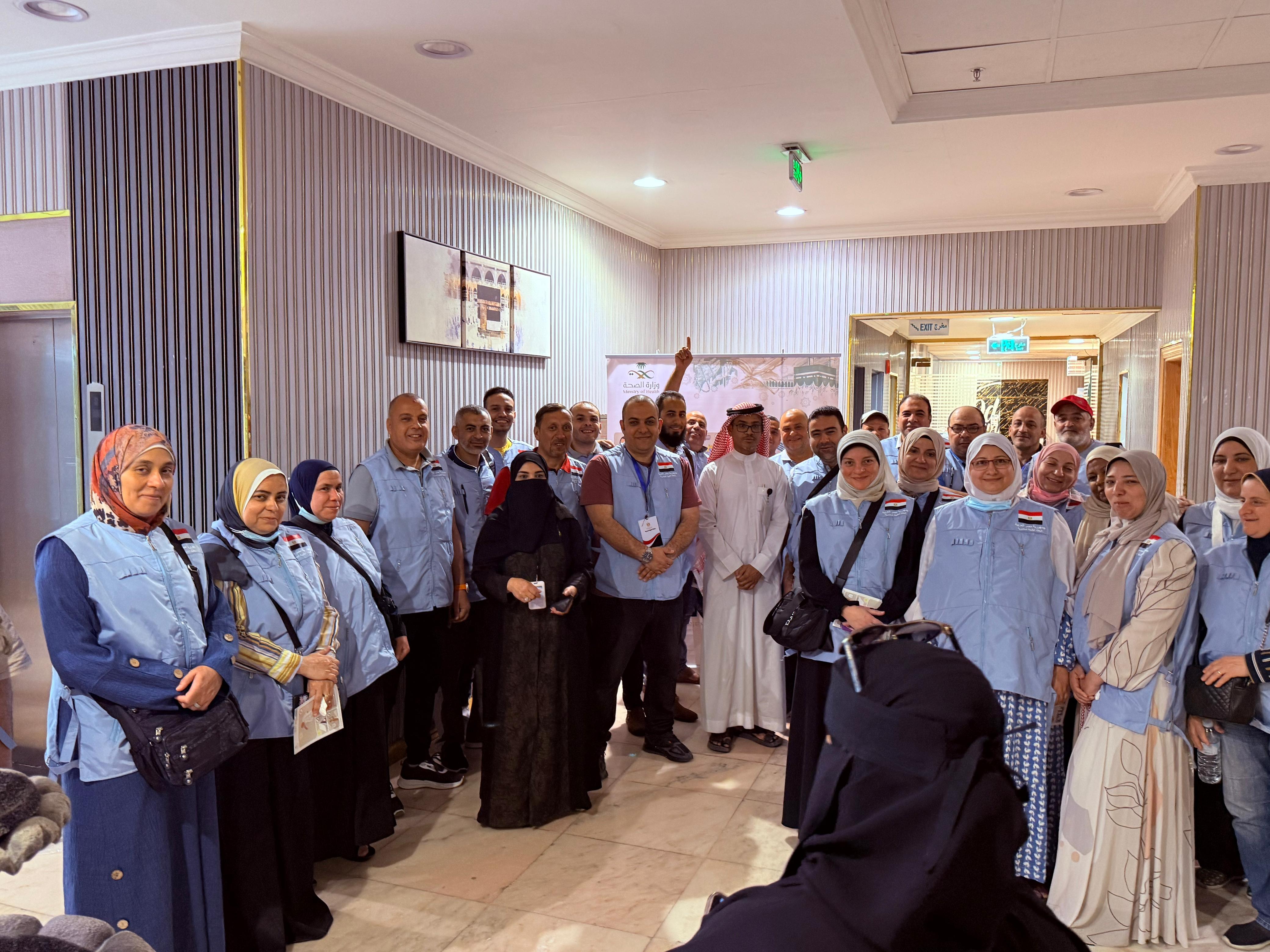 ندوات صحية للحجاج (6)