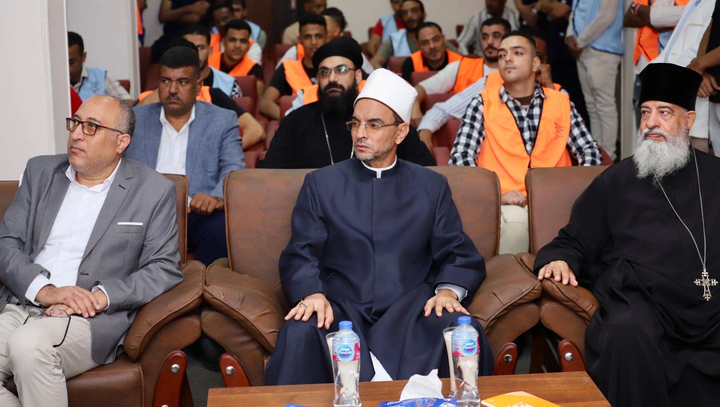 خلال حفل تخريج 100 متعافى من الادمان بالبحر الأحمر