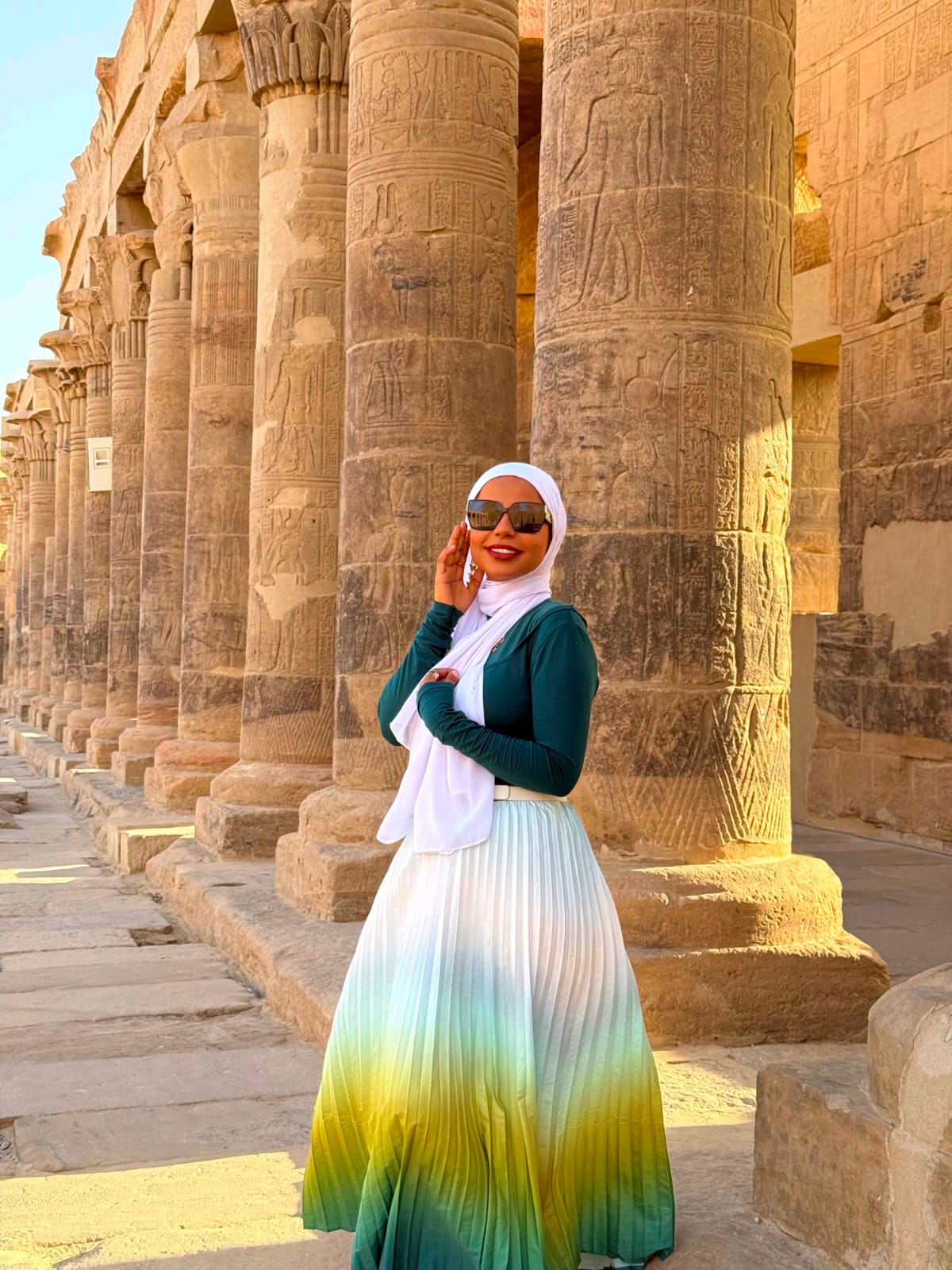 صاحبة الصورة