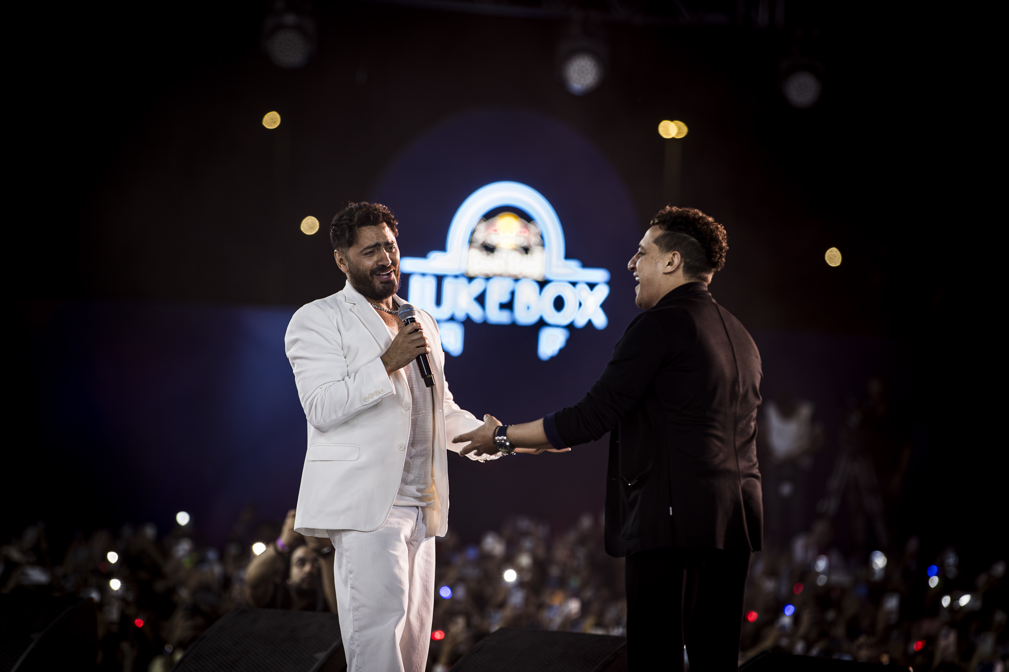 النجم تامر حسني في حفل Jukebox النجم تامر حسني في حفل Jukebox