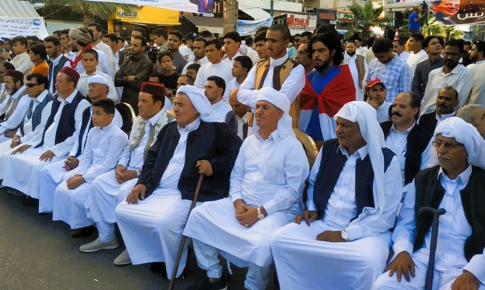 حرص اهالي مطروح على الزي البدوي في جميع المناسبات حرص اهالي مطروح على الزي البدوي في جميع المناسبات