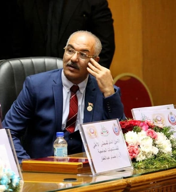 احمد الدبيكى