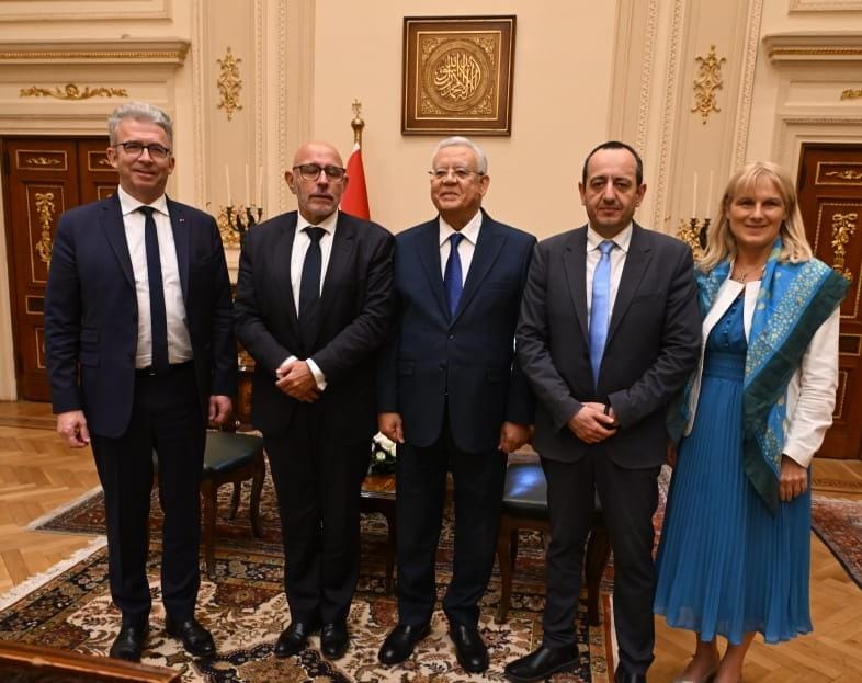 683b9547-70db-49de-90b0-5ef8a89e84c1