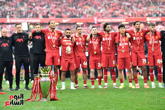 تتويج ليفربول بالدورى الإنجليزى تتويج ليفربول بالدورى الإنجليزى