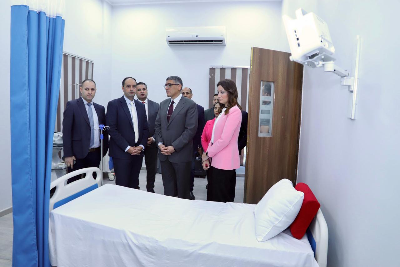 الدكتور عادل النجار و الدكتور عمرو عثمان والدكتورة هند عبد الحليم والكاتب الصحفى مدحت وهبة