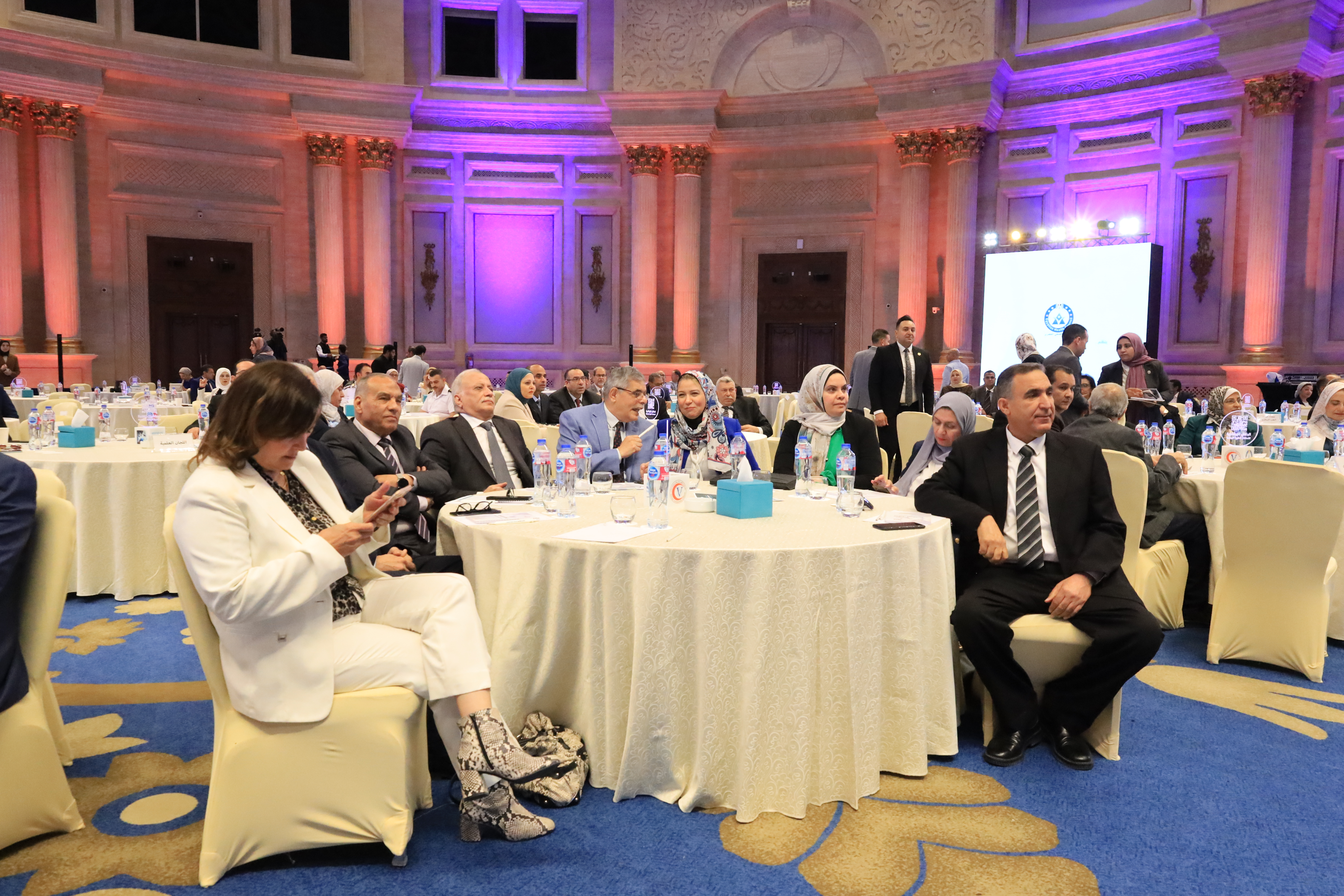 فعاليات حفل إطلاق الدلائل الإرشادية للتدخلات الطبية البيطرية فعاليات حفل إطلاق الدلائل الإرشادية للتدخلات الطبية البيطرية