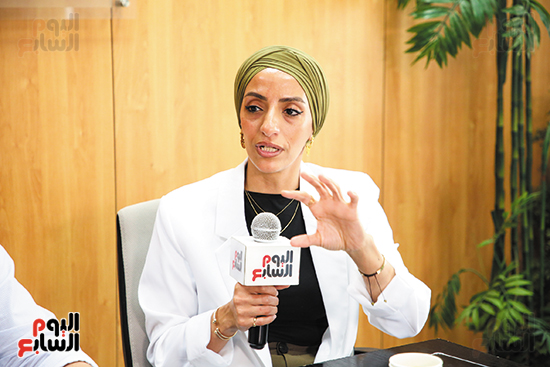 كواليس تصوير.. بمنطقة الأهرامات  فى ندوة «اليوم السابع» (3)