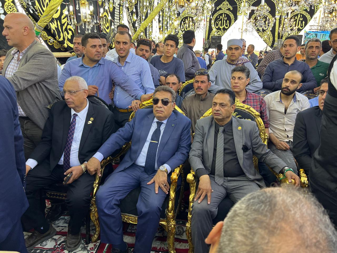 اللواء طارق مرزوق اثتاء عزاء الشيخ سيد سعيد اللواء طارق مرزوق اثتاء عزاء الشيخ سيد سعيد