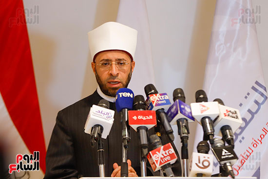 الدكتور اسامة الأزهري وزير الأوقاف الدكتور اسامة الأزهري وزير الأوقاف