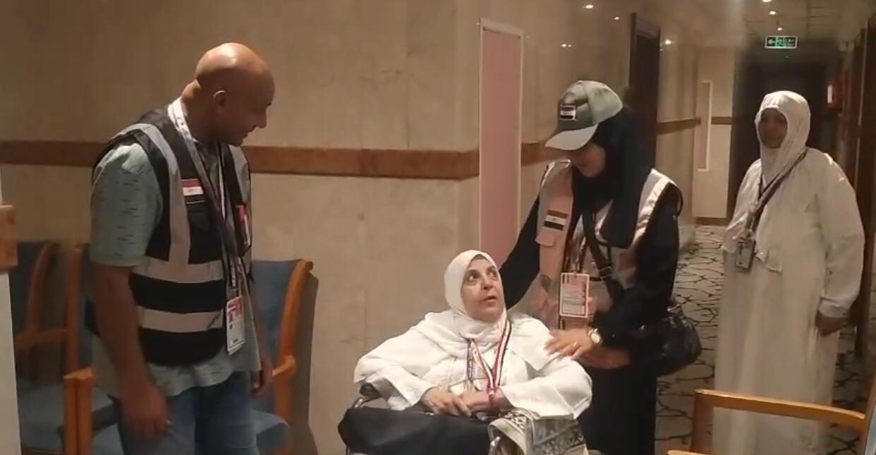 الحاجة زينب الجمل (1)