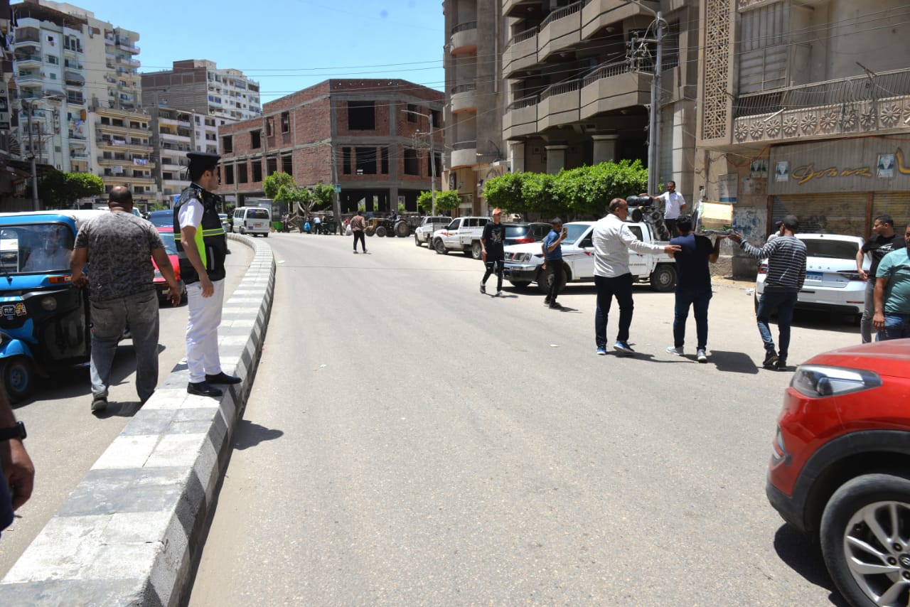 جانب من الحملة