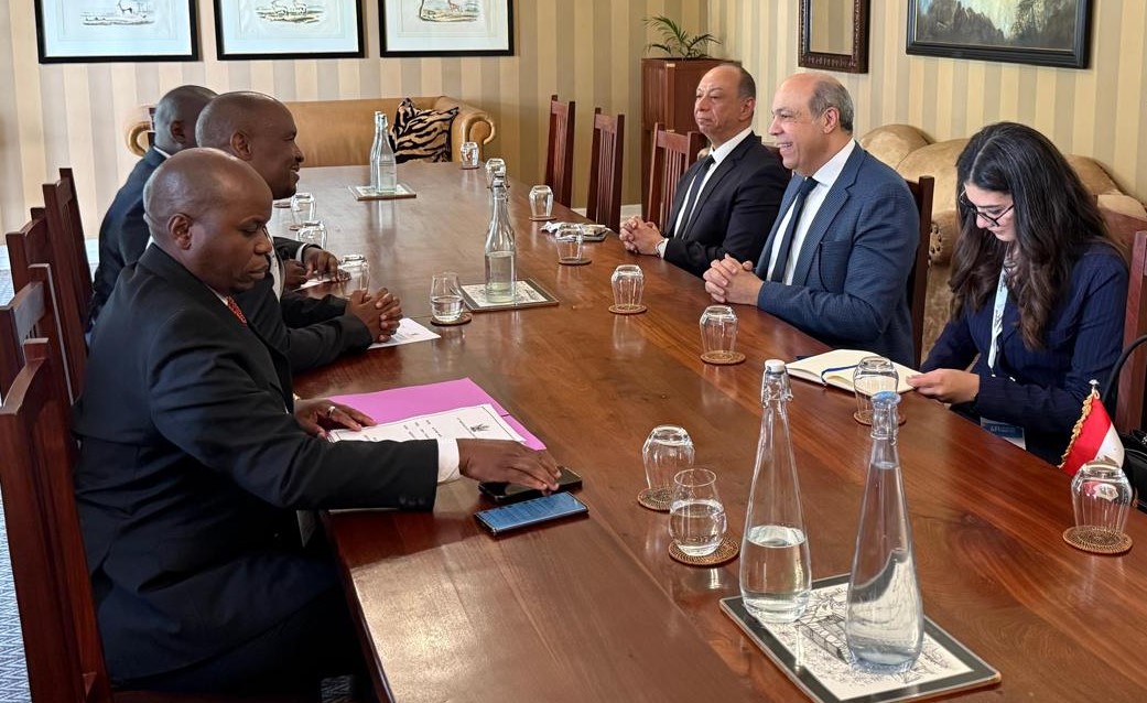 ecc32aa6-43cd-4194-bd48-d32a9b6e269d ecc32aa6-43cd-4194-bd48-d32a9b6e269d