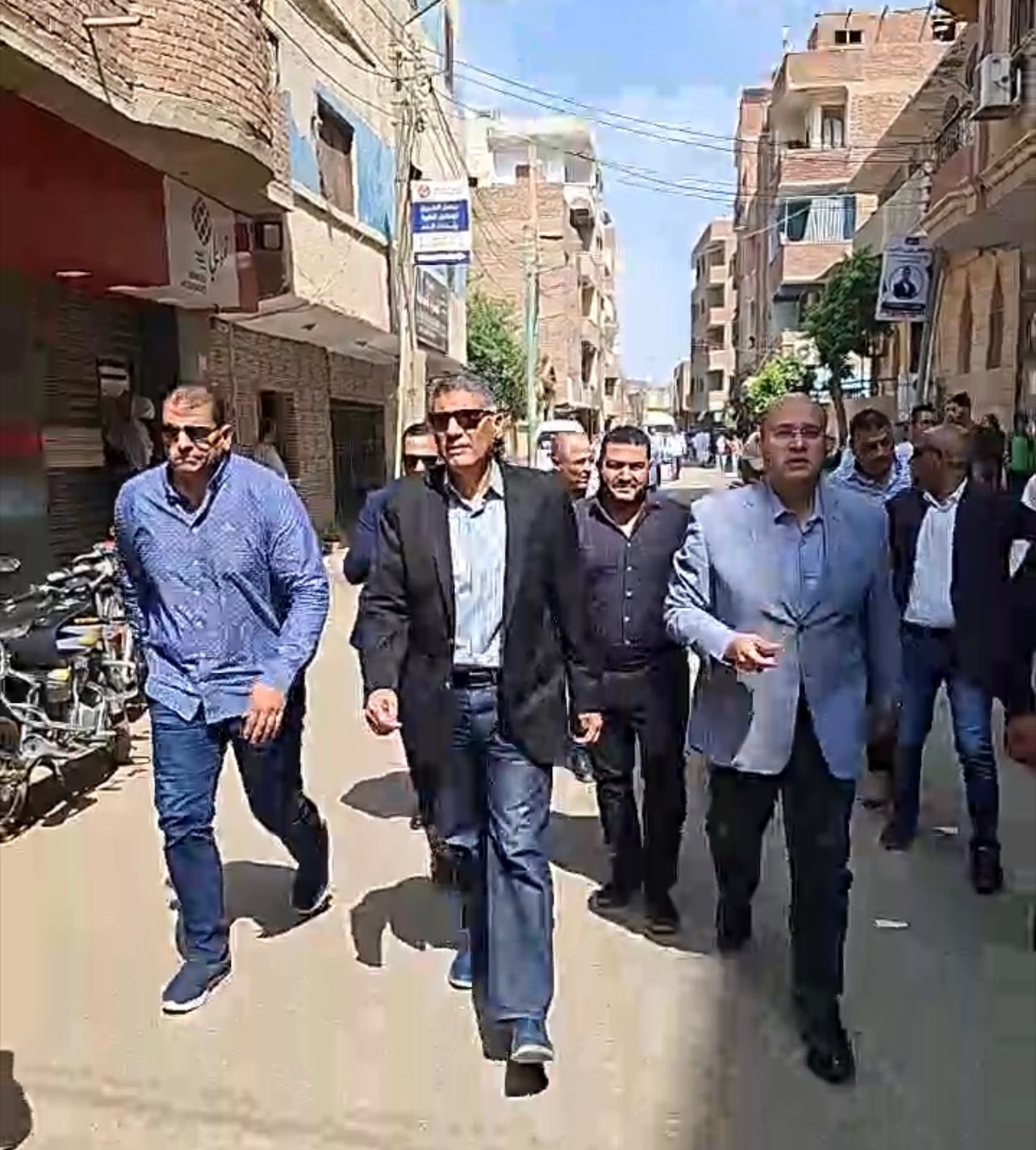 محافظ الجيزة يجرى جولة ميدانية بمركز العياط محافظ الجيزة يجرى جولة ميدانية بمركز العياط