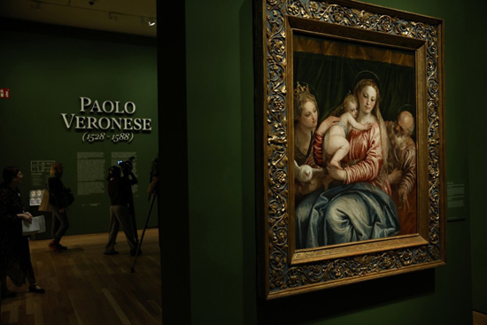 أول معرض مونوغرافي كبير في إسبانيا (1)