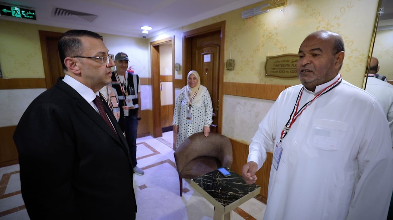 رئيس بعثة الحج يتفقد أحوال الحجاج (2)