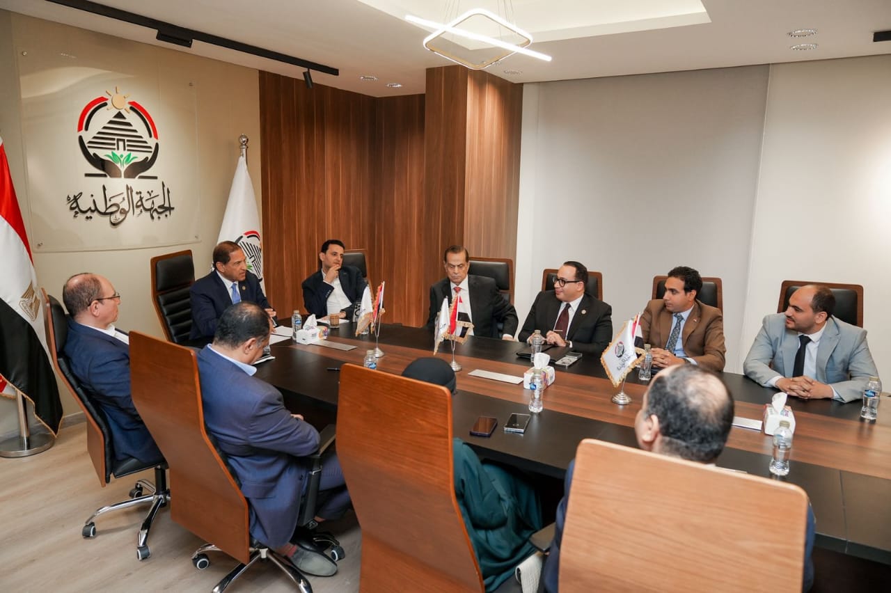 اجتماع حزب الجبهة اجتماع حزب الجبهة