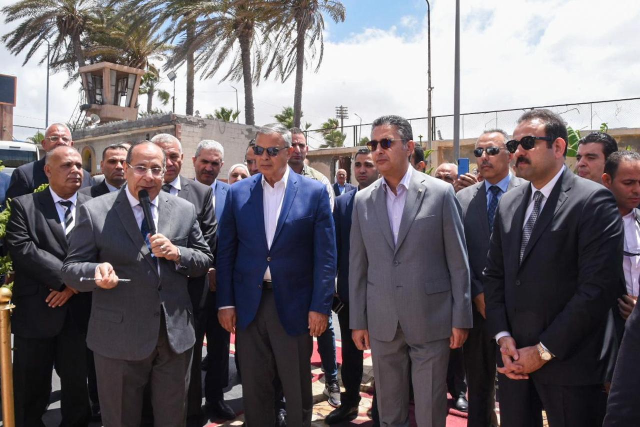 جولة وزير التموين جولة وزير التموين