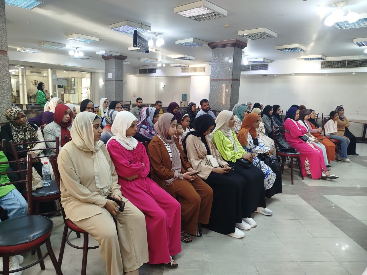 حضور البرنامج القومي للتوعية بمجال الإبتزاز الإلكتروني بالأقصر