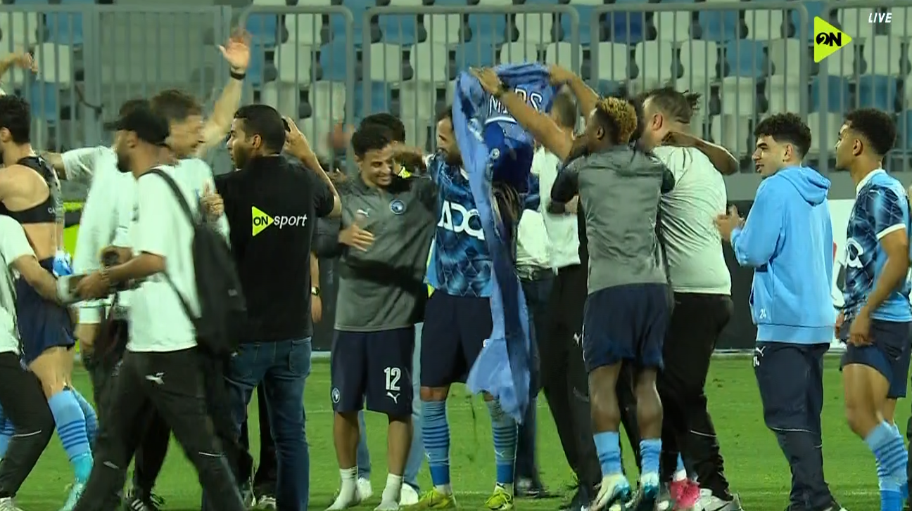 احتفال بيراميدز (2)