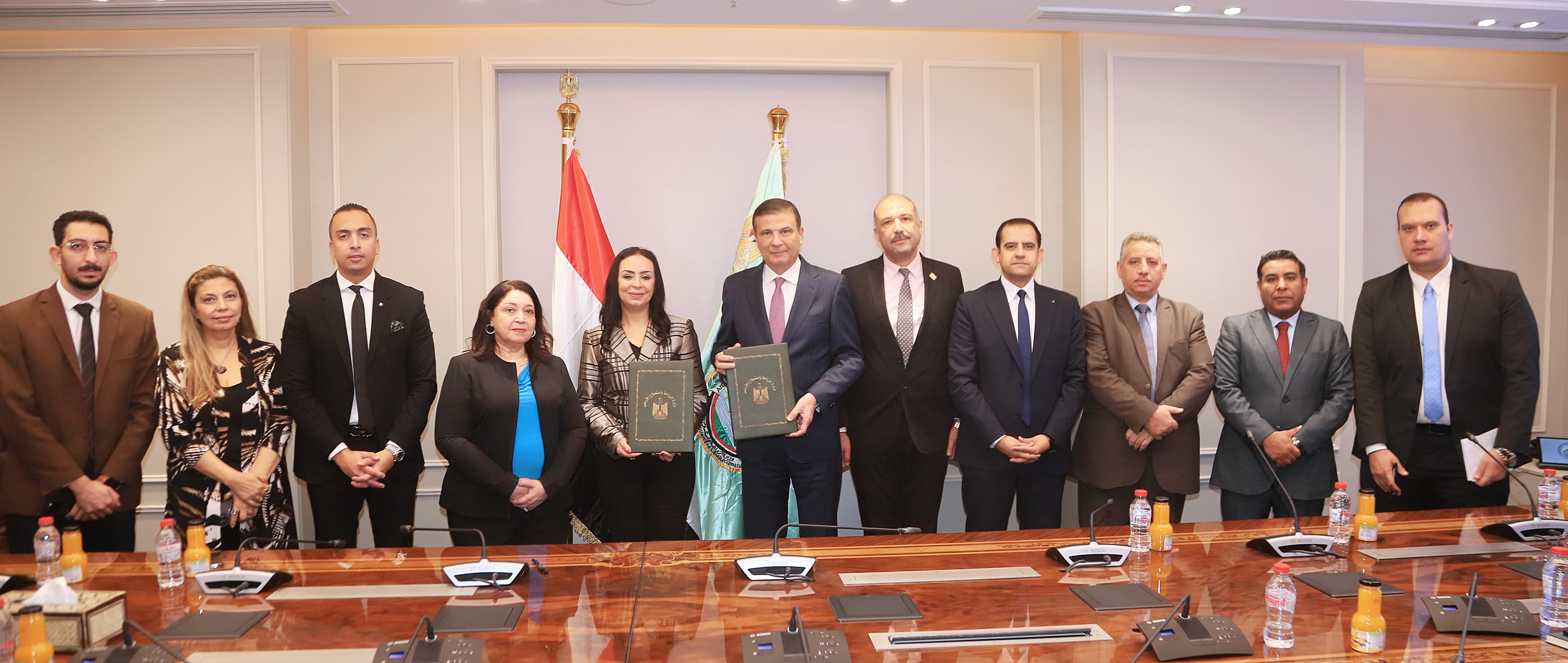 مراسم توقيع بروتوكول تعاون مشترك لدعم مبادرة "ازرع" مراسم توقيع بروتوكول تعاون مشترك لدعم مبادرة "ازرع"