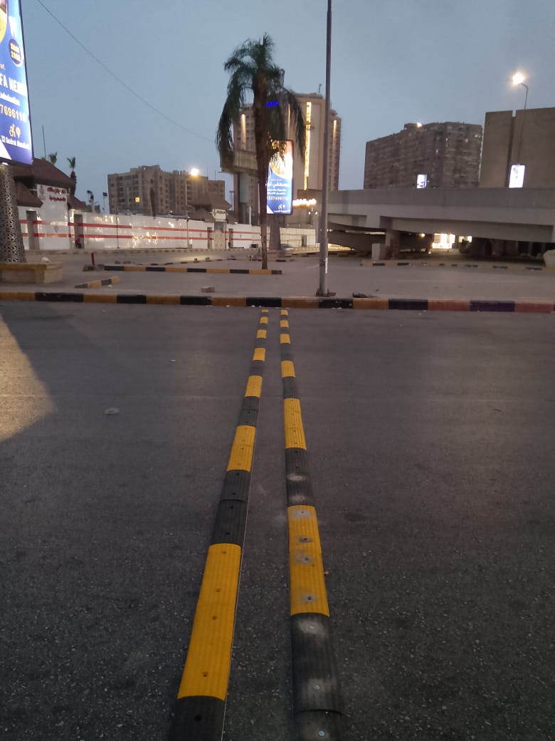 مطبّات تهدئة بعدد من النقاط فى شارع جامعة الدول مطبّات تهدئة بعدد من النقاط فى شارع جامعة الدول