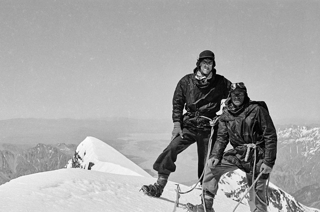 تينزينج نورجاي وإدموند هيلاري تينزينج نورجاي وإدموند هيلاري