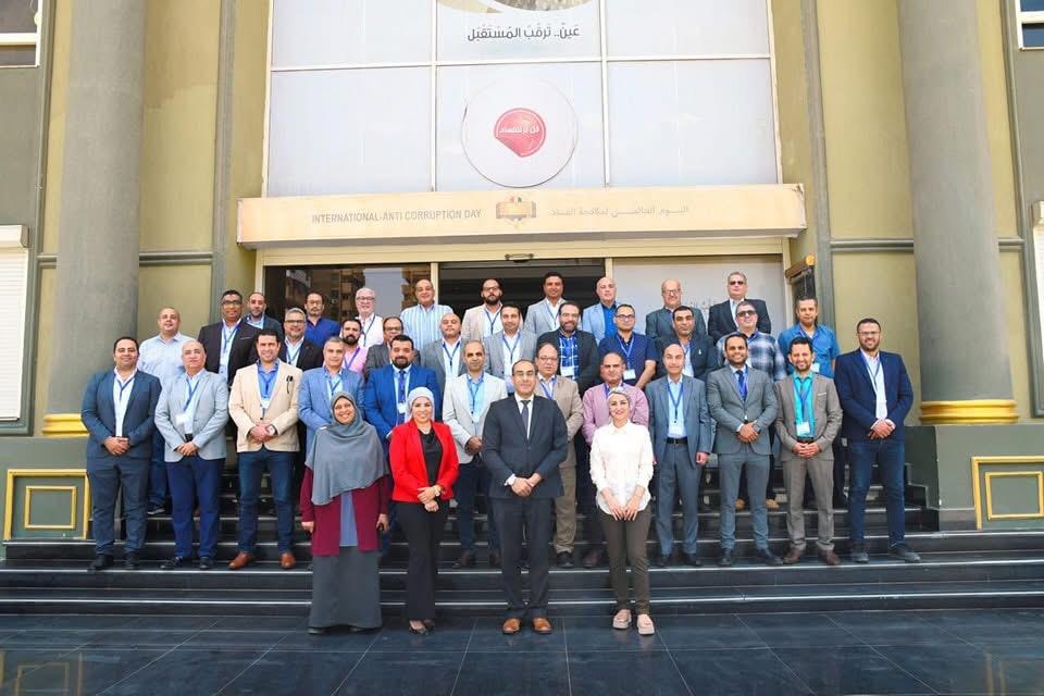 الأكاديمية الوطنية تعقد برامج تدريبية للكوادر