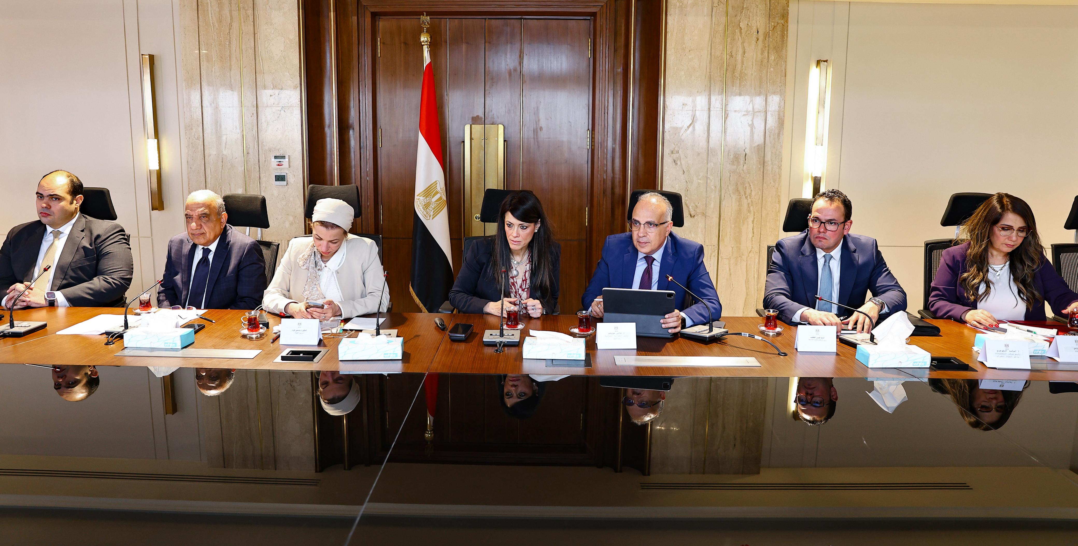اجتماع تنسيقي لمتابعة تنفيذ المرحلة الثانية من آلية مساندة الاقتصاد الكلي اجتماع تنسيقي لمتابعة تنفيذ المرحلة الثانية من آلية مساندة الاقتصاد الكلي
