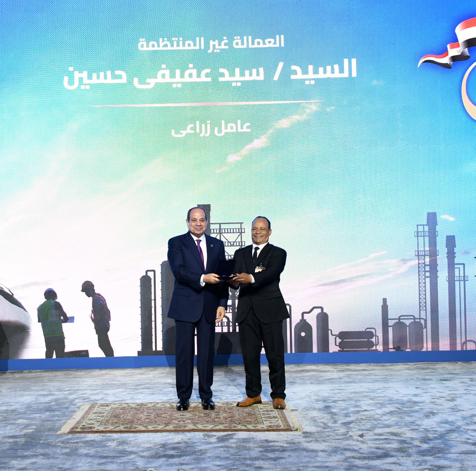 الرئيس السيسي بالاحتفالية الرئيس السيسي بالاحتفالية