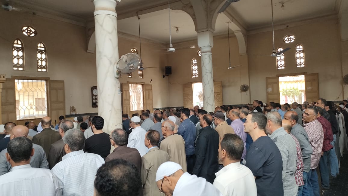 صلاة الجنازة الزميل الصحفى عادل درة صلاة الجنازة الزميل الصحفى عادل درة