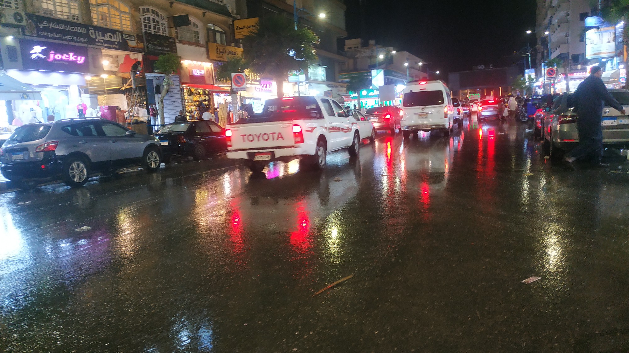 هطول أمطار خفيفة على مطروح  (1)