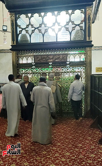 الإقبال-لزيارة-الضريح الإقبال-لزيارة-الضريح