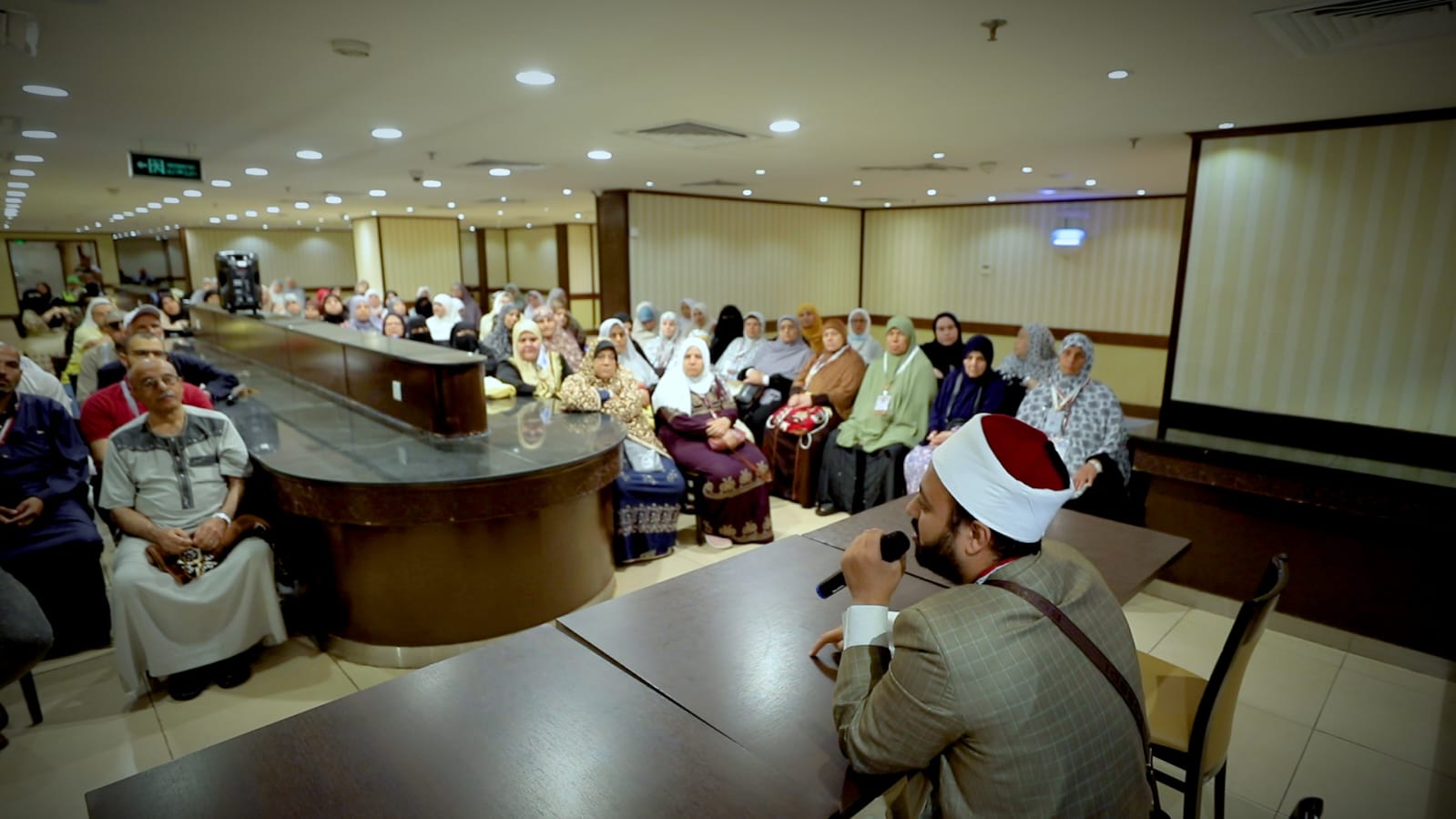 ندوات دينية لحجاج القرعة (1)